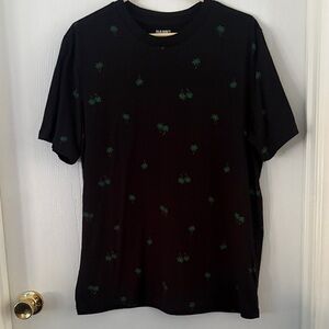 Old Navy Men's Black Tee with Green Palm Print